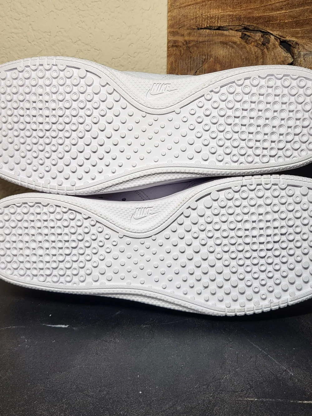 *NEW* Nike Court Vintage Premium Casual Sneaker White Size Men’s 8 Women's 9.5